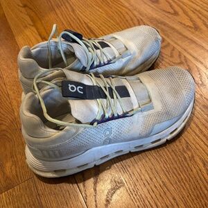 On Cloudtec Running Shoes